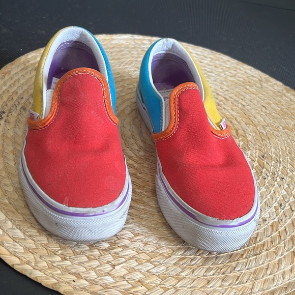 Vans kids Girls Slipon Canvas Size 13 - Picture 3 of 9